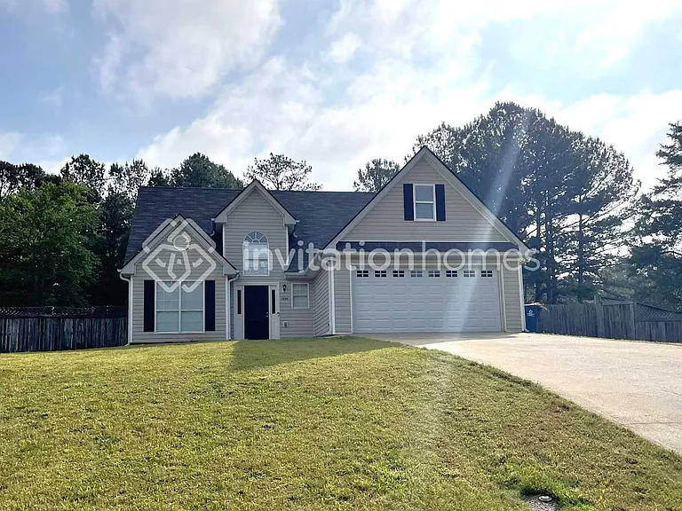 1430 Sedgefield Trl — Photo 1