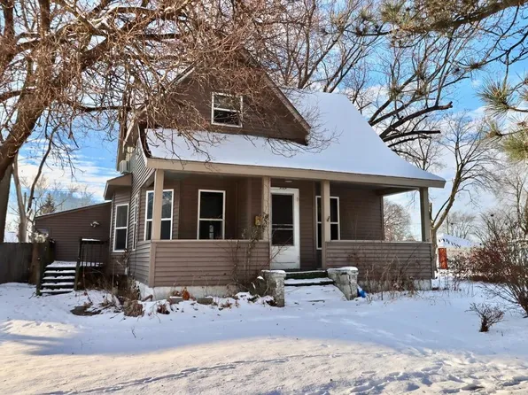 232 S 8th St, South Beloit, IL 61080