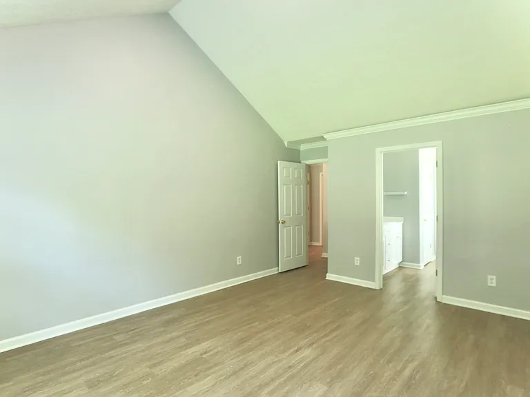 oversided Master Bedroom