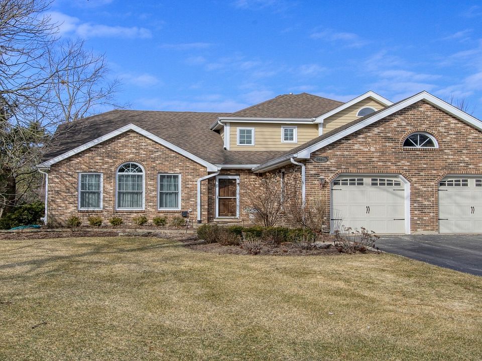 1st image of 6024 Bentley Ave