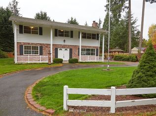 8702 108th St SW, Lakewood, WA 98498