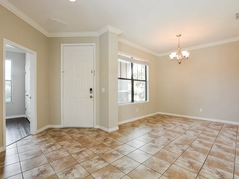 974 Costa Mesa Ln — Photo 3