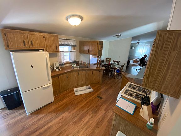 3rd image of 2454 Sea Bass Dr