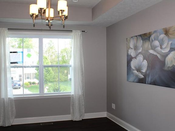 4th image of 4203 Remington Dr