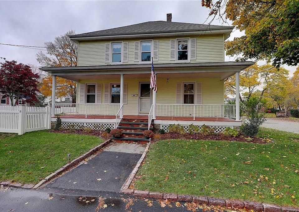 1st image of 34 Brayton Ave