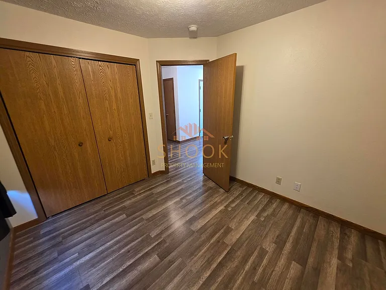 284 Blakely Dr — Photo 11