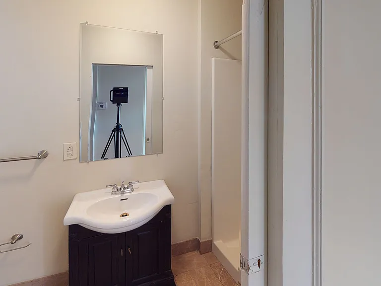 2712 Hanover Ave — Photo 14