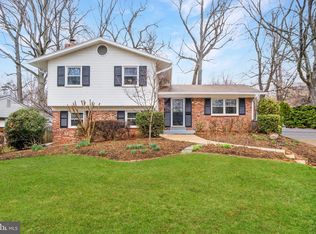 10230 Shiloh St, Fairfax, VA 22030