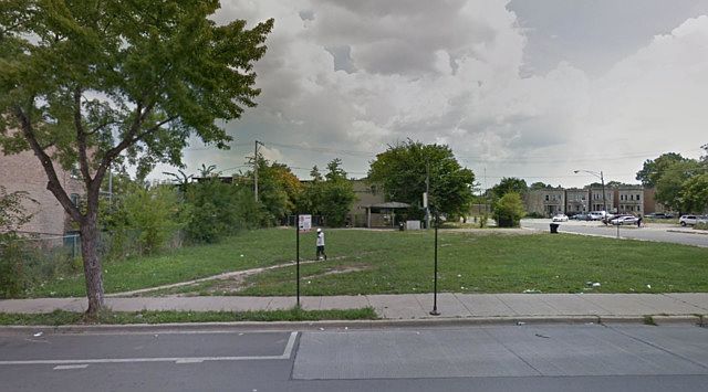 1st image of 1551 S Central Park Ave
