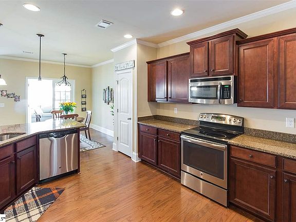 3rd image of 229 Heathbury Ct