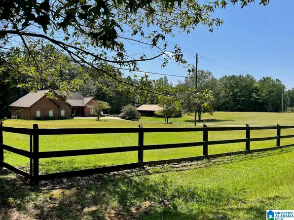 1270 Buddy Vines Camp Rd, Bessemer, AL 35023