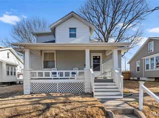 1305 Raab Ave, Belleville, IL 62220