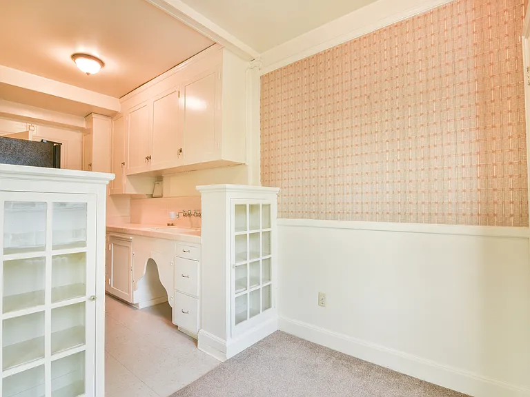 Lewis Apartment — Photo 8