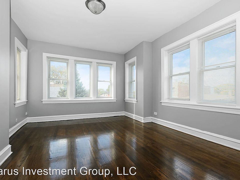 1st image of 1215-1219 E 72nd Pl #3S