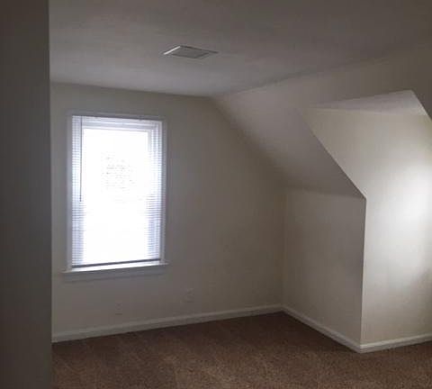 5th image of 2021 Sundale Ave