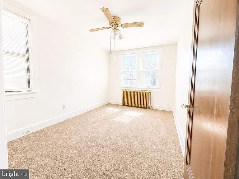 522 E Main St #B — Photo 22