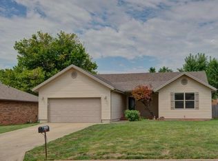 3445 W Wayland St, Springfield, MO 65807