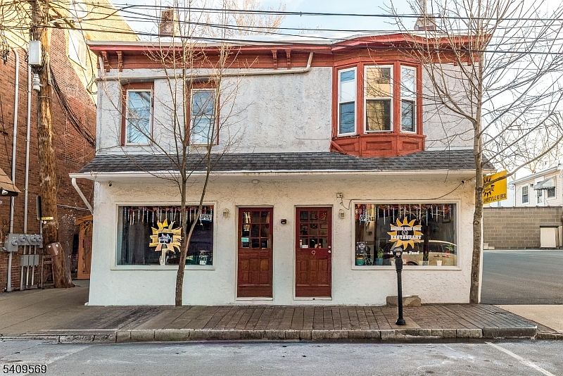 1st image of 9 Church St #9