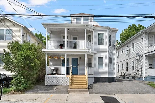 21 Waverly St #1 Photo 1