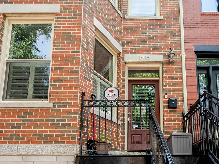 1915 6th St NW #A — Photo 37