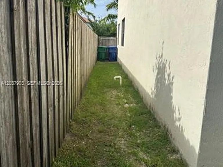 11770 SW 242nd Ter #A — Photo 28
