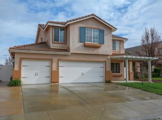1012 Meadowlake Ln, Lake Elsinore, CA 92530