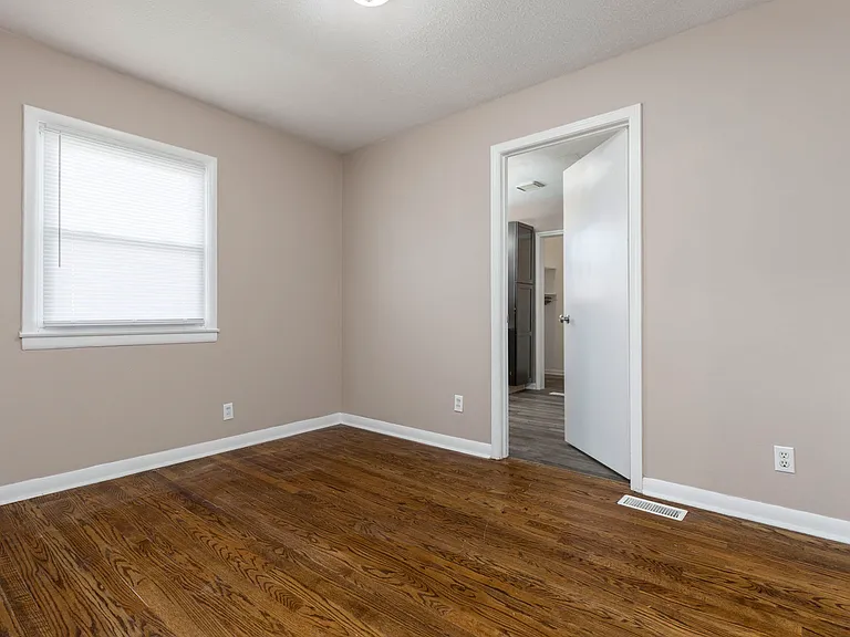 3767 Glenmeade Rd — Photo 11