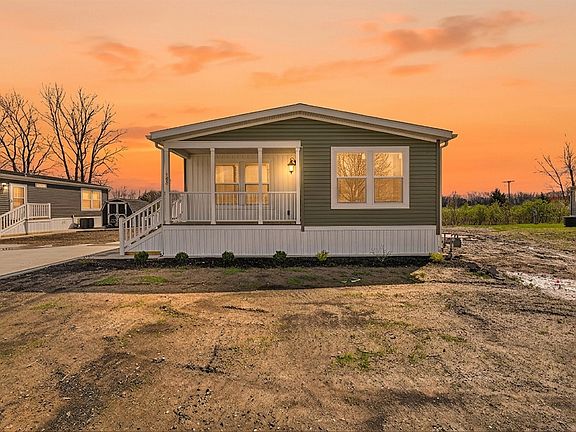 Exterior Image-1-Clayton 182 River Valley Estates