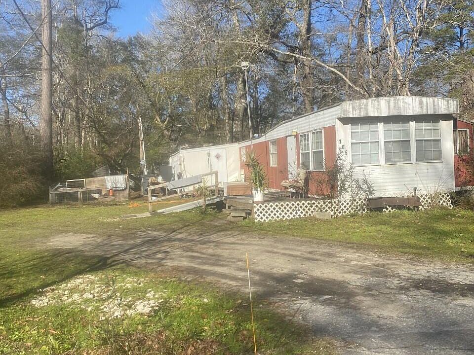 1st image of 165 Aleene Dr