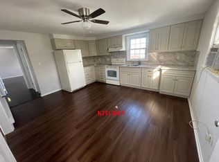 390 Atlantic Ave APT C, East Rockaway, NY 11518