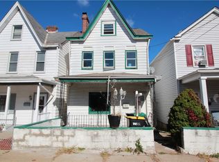 814 Etna St, Mc Kees Rocks, PA 15136