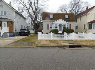 2994 Dorlon Pl, Baldwin, NY 11510