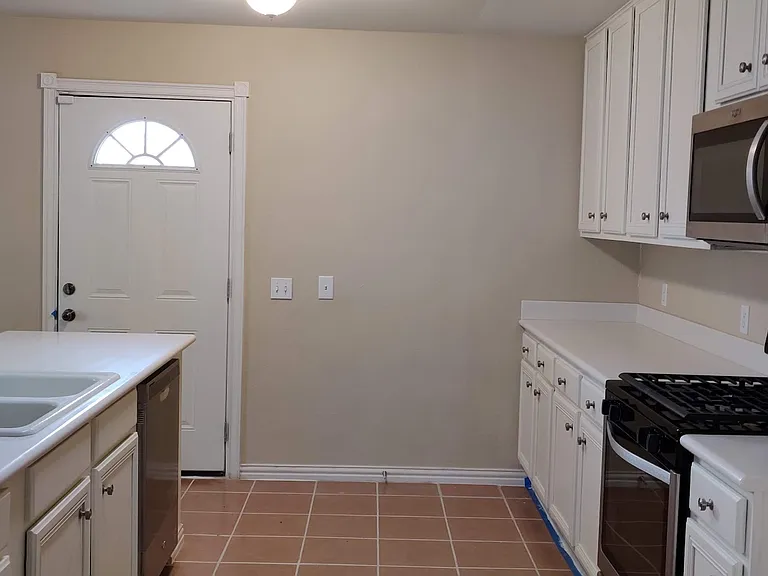 3333 Toronto St — Photo 7
