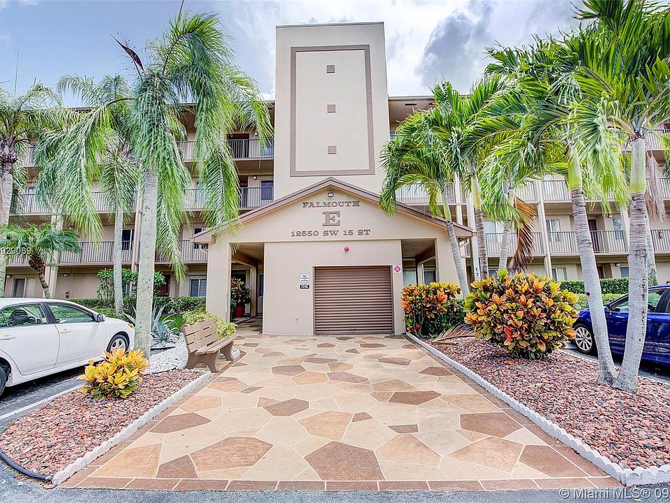 1st image of 12550 SW 15th St APT 313E