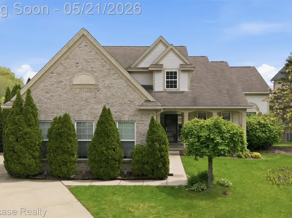 2143 Warbler Ct, Commerce Township, MI 48382