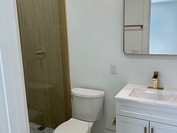 4th image of 4604 Bougainvilla Dr APT 6