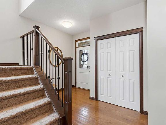 4th image of 13 N Cranford Gdns SE
