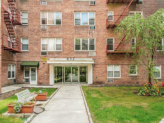632 Palmer Road