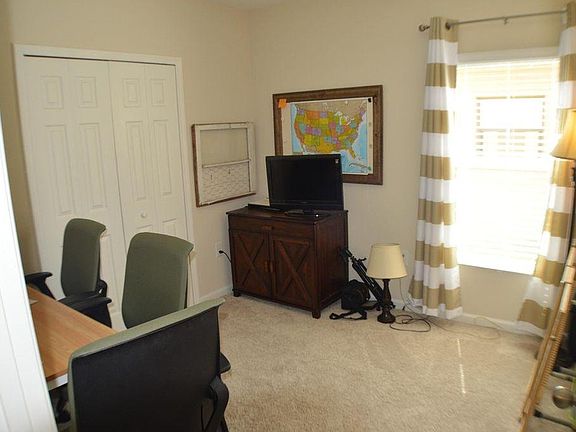 4th image of 1181 Dillard Dr SE