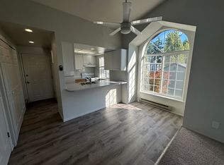 NO3512-3514, Bellingham, WA 98225
