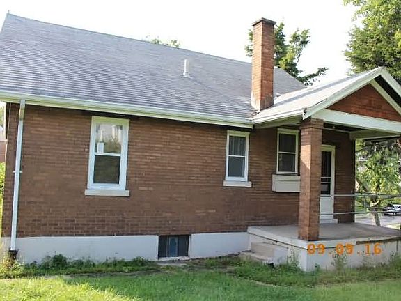 2nd image of 1342 Beech Ave