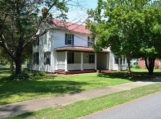 10617 Rives Ave, Mc Kenney, VA 23872