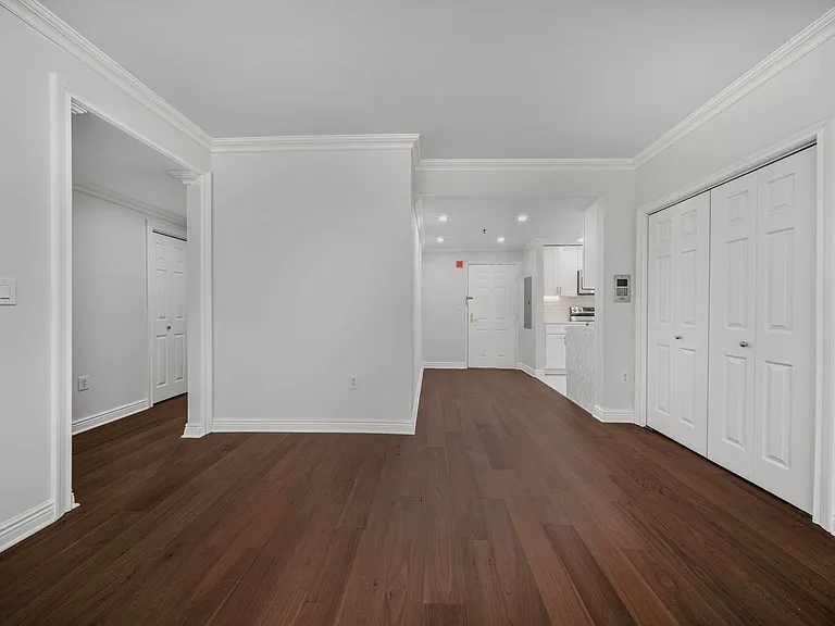2 Constitution Ct #707 — Photo 19