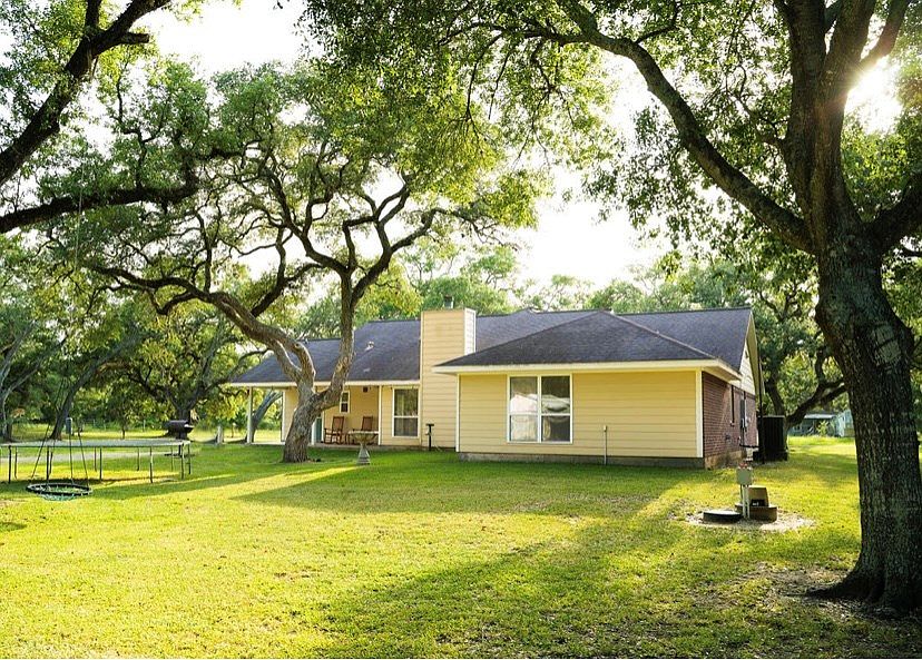 737 Shady Ln, Van Vleck, TX 77482 MLS 776708 Zillow