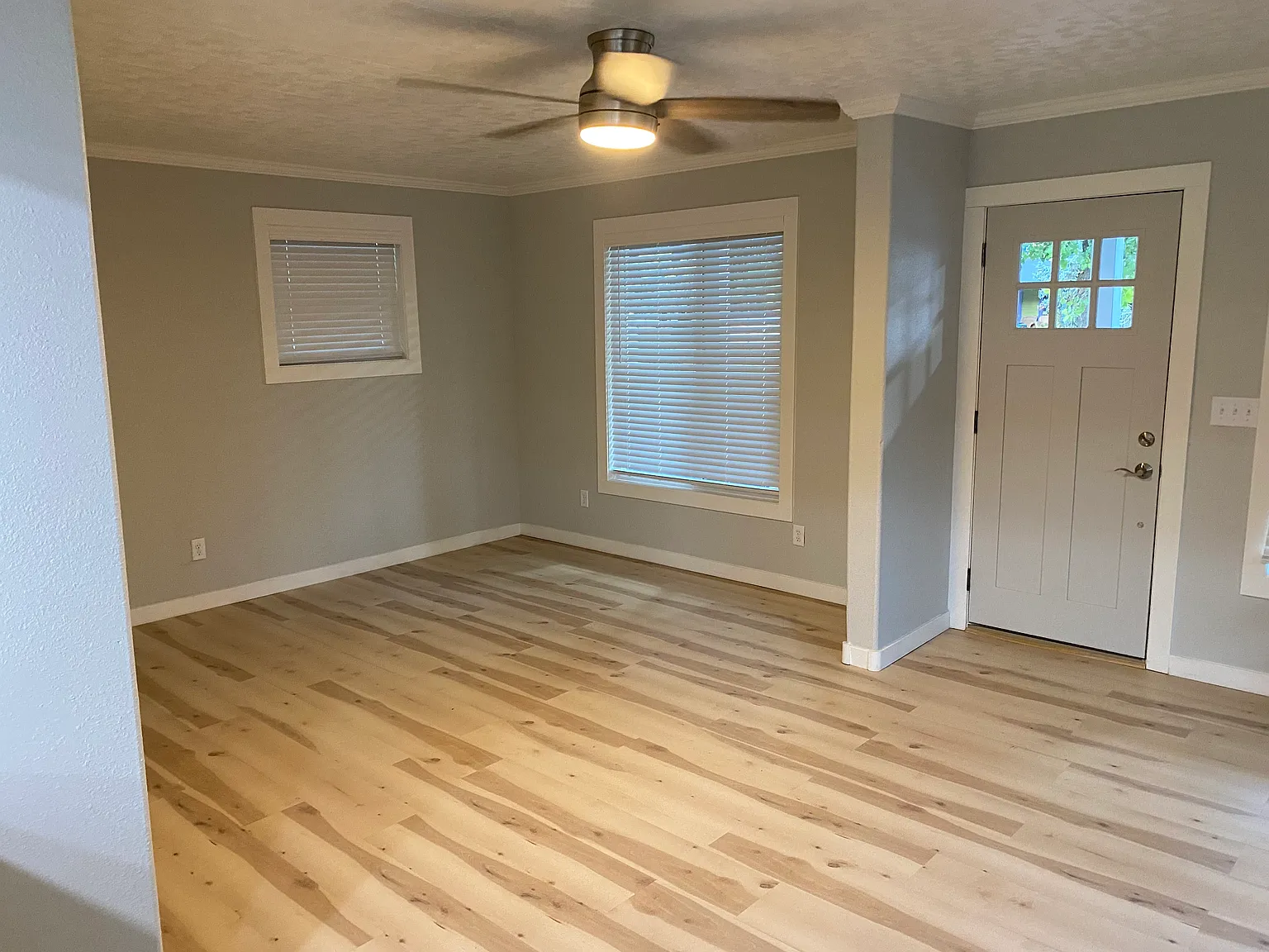 2 bed, $1,375 — Photo 2
