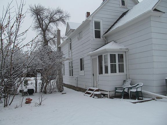 3rd image of 1618 6th Ave N