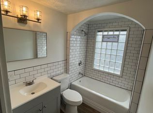 1531 E 298th St, Wickliffe, OH 44092