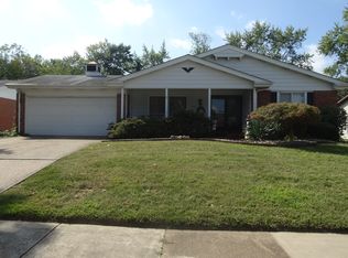 2862 Buckingham Dr, Florissant, MO