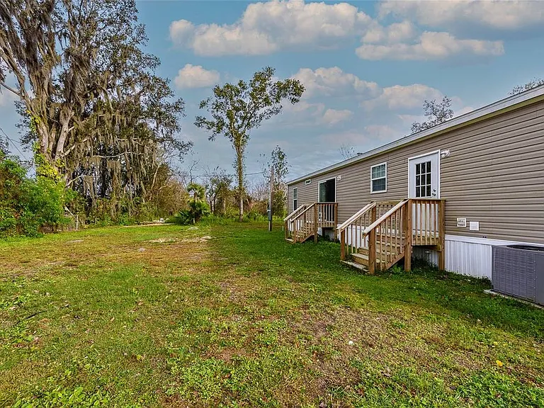 3205 J And J Manor Rd — Photo 12