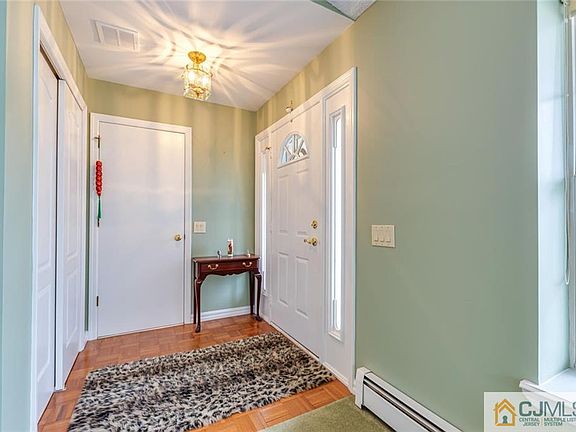 5th image of 132 Narberth Way #0